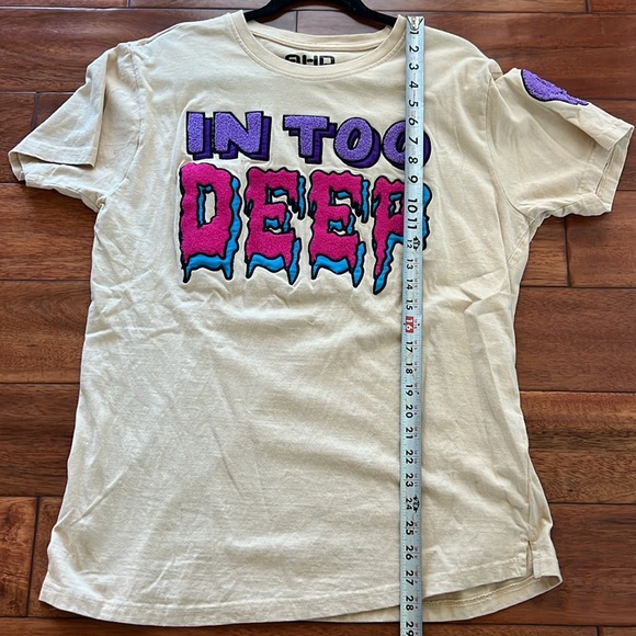 Another Hype Piece In Too Deep T-shirt Size XL - Picture 8 of 9
